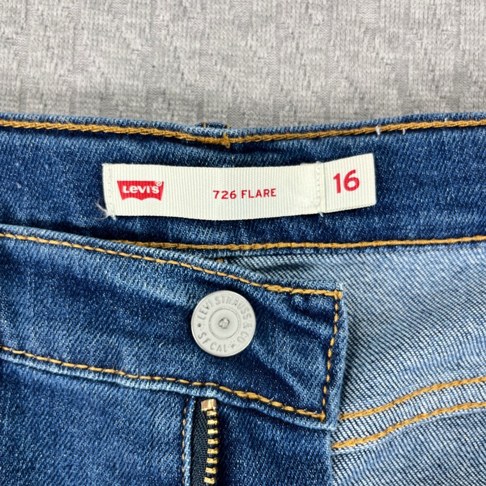 Levi's 726 Flare Bootcut Jeans Women 16/27X28 1/2 Blue High Rise dark wash - Picture 2 of 11